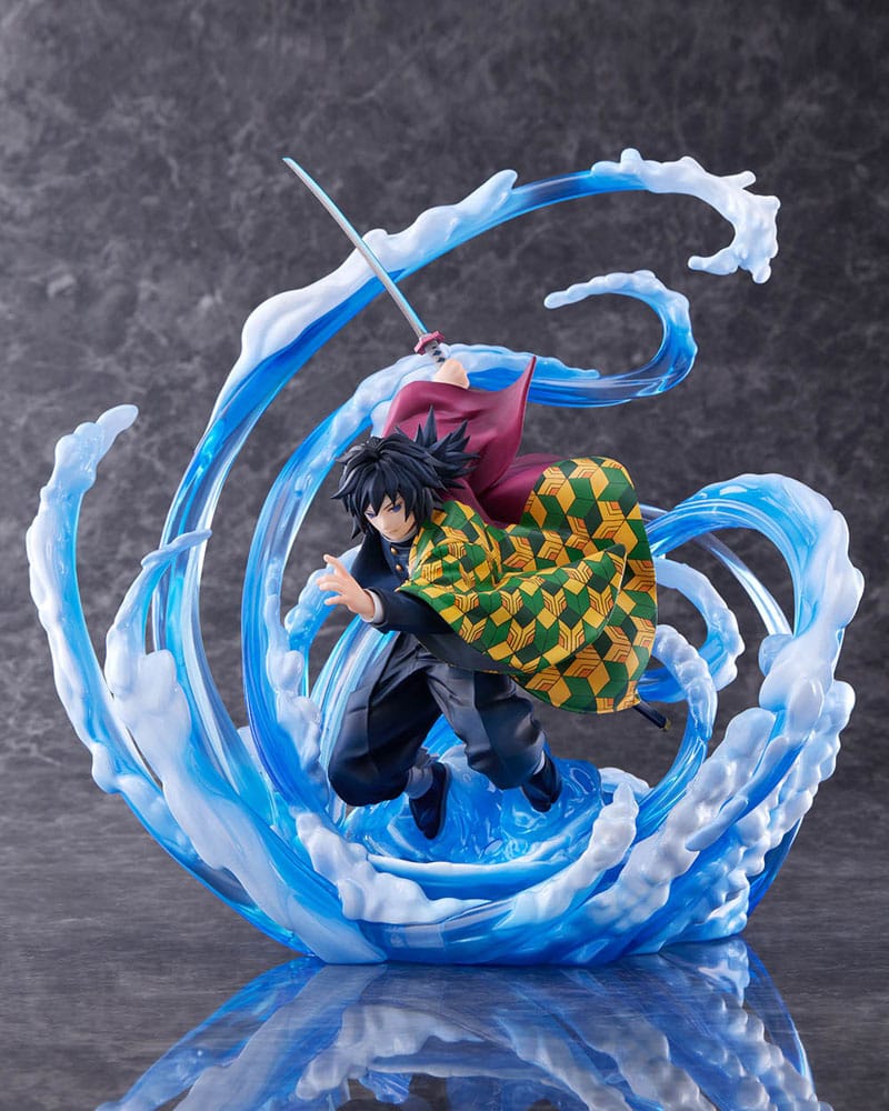 Demon Slayer: Kimetsu no Yaiba Statue 1/8 Giyu Tomioka DX Ver. 29 cm