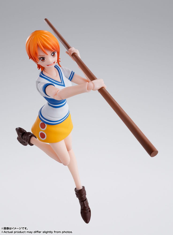 One Piece S.H. Figuarts Actionfigur Nami Romance Dawn 14 cm