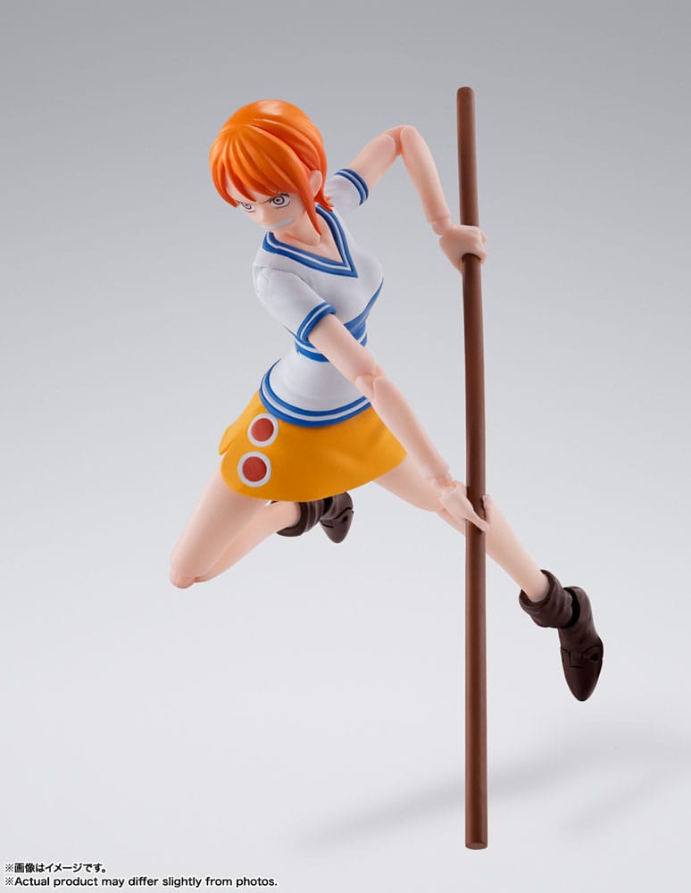 One Piece S.H. Figuarts Actionfigur Nami Romance Dawn 14 cm