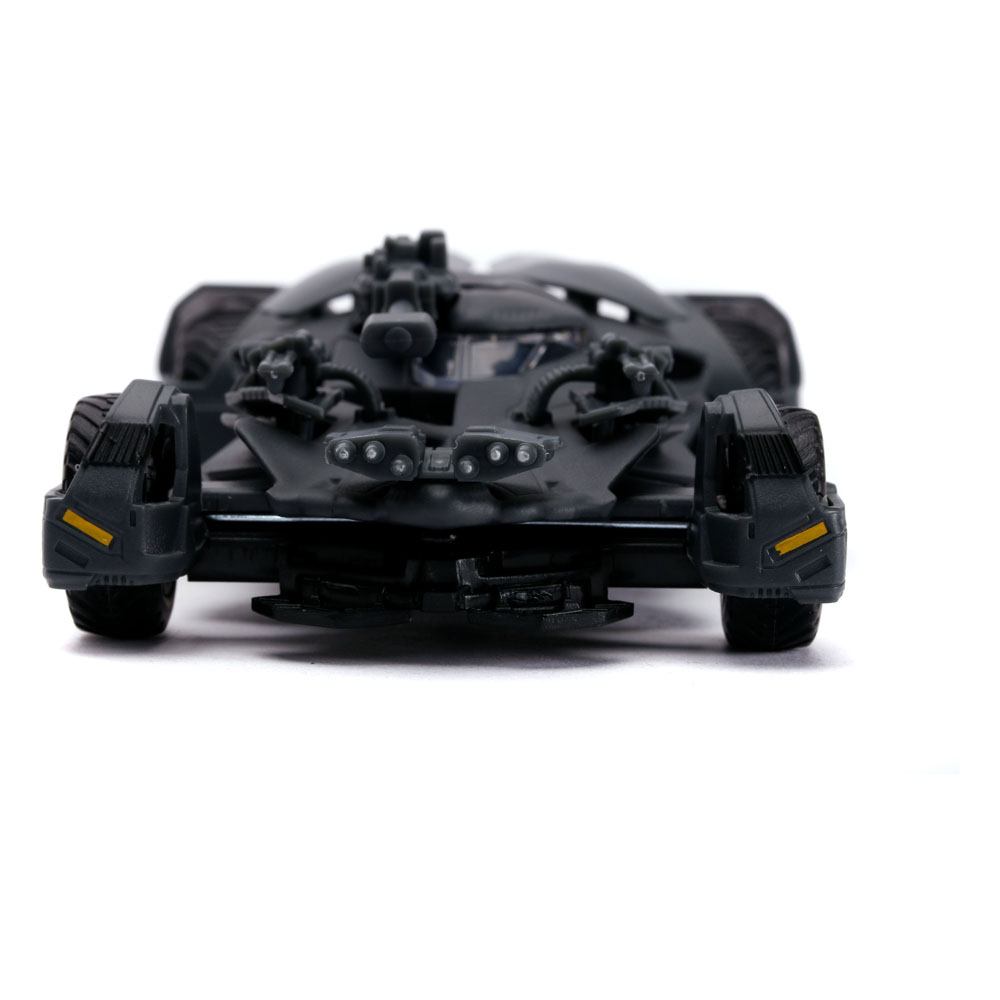 Justice League Hollywood Rides Diecast Modell 1/32 Batmobil mit Figur