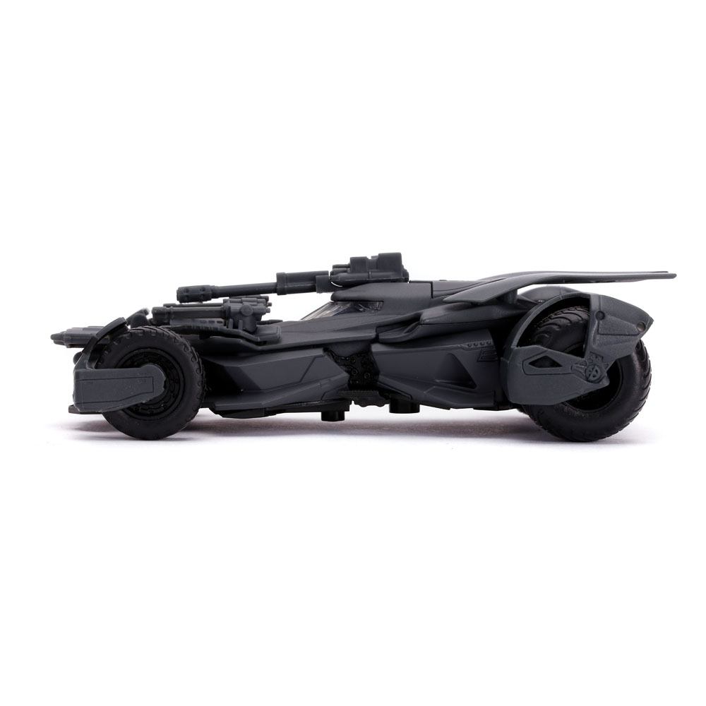 Justice League Hollywood Rides Diecast Modell 1/32 Batmobil mit Figur