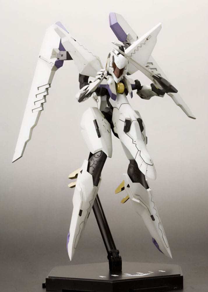 Zone of the Enders The 2nd Runner Plastic Model Kit Vic Viper 18 cm