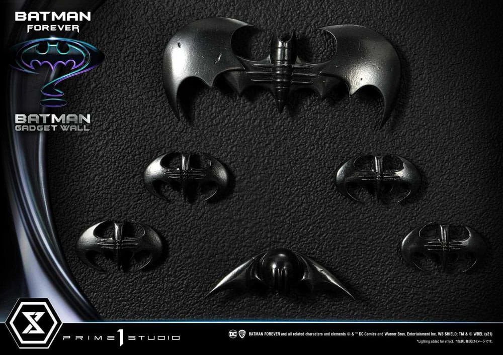 Batman Forever Museum Masterline Series Diorama 1/3 Batman Gadget Wall 49 cm