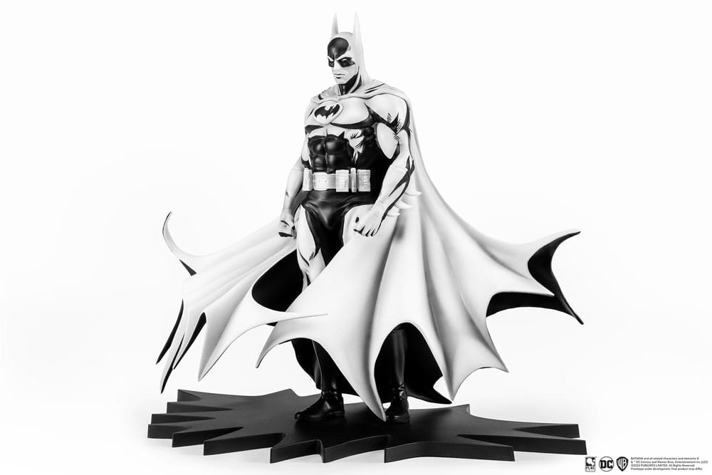 Batman PX PVC Statue 1/8 SDCC 2024 Batman Black & White Version 27 cm