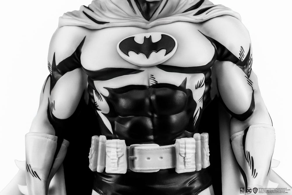 Batman PX PVC Statue 1/8 SDCC 2024 Batman Black & White Version 27 cm