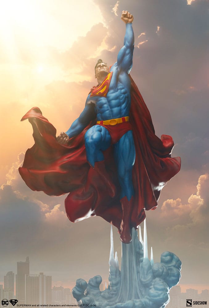 DC Comics Premium Format Statue Superman 84 cm