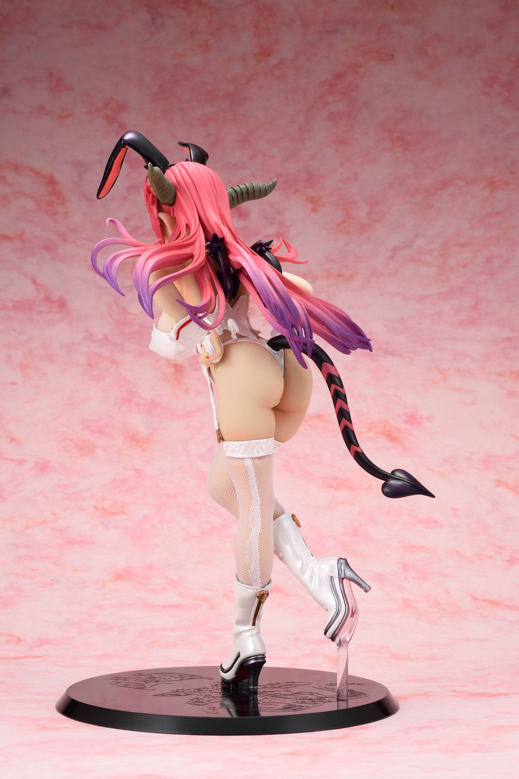 Seven Deadly Sins Dark Lord Apocalypse Statue 1/7 Asmodeus Bunny Girl White Ver. Limited 24 cm